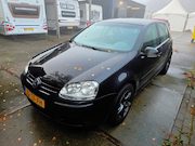 Volkswagen Golf - 1.6 FSI Trendline