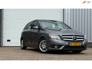 Mercedes-Benz B-klasse - 180 Ambition | Stoelverwarming | Cruise | Trekhaak | | Zeer 