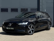 Volvo V60 - T8 Plug-in AWD Plus Dark|Long|360|Pano|H&K|19"