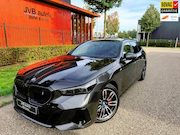 BMW i5 - Touring EDrive40 M-Sport PRO, B&W, panorama, trekhaak