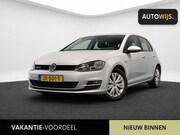 Volkswagen Golf - 1.0 TSI Connected Series|NL AUTO|TREKHAAK|NAVI|CAMERA|CLIMA|