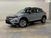 Volkswagen T-Roc - 1.5 TSI Style | PANO | IQ LIGHTS | BEATS AUDIO | C