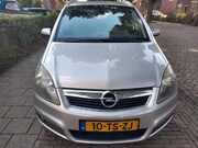 Opel Zafira - 2.2 Executive