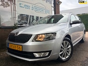 Skoda Octavia - Combi 1.6 TDI Ambition Businessline|Automaat|Leder|clima|EXP