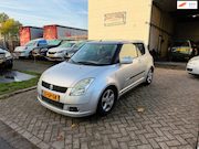 Suzuki Swift - 1.5 Exclusive