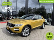 Volkswagen T-Roc - 1.5 TSI Style|ACC|Trekhaak|Camera|Navi|PDC|NAP