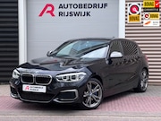BMW 1-serie - M135i xDrive Xenon/Keyless/Stoelverwarming