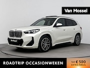 BMW X1 - xDrive25e | M-pakket | PANO | Head-up display | 360 Camera |