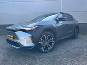 Toyota bZ4X - Business Plus 71 kWh, actie gratis laadpunt twv €1300