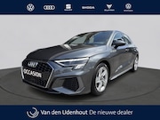Audi A3 - Sportback 30 TFSI 110Pk S Edition / Trekhaak / Carplay