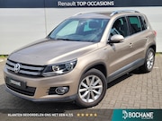 Volkswagen Tiguan - 1.4 TSI Sport&Style | Navigatie | Camera | Trekhaak(1600KG)