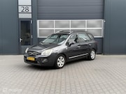 Kia Carens - 2.0 CVVT X-clusive Airco