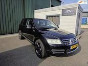 Volkswagen Touareg - 3.2 V6 INRUIL AUTO - ZO MEENEMEN