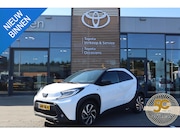 Toyota Aygo X - PULSE NL-AUTO 1E EIGENAAR CLIMA NAVI APPLE/ANDROID LM-VELGEN