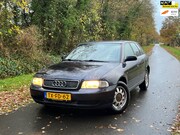 Audi A4 - 1.6 Advance | HAND BEDIENING |