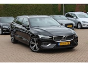 Volvo V60 - 2.0 D4 Inscription / Trekhaak / Camera / Leder / Standverwar