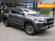 Toyota HiLux - 2.8 D-4D DUBBEL CABIN GR SPORT A/T 2 ZITS 4WD VAN