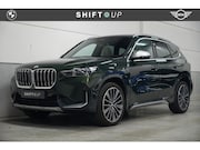 BMW X1 - sDrive18i Panoramadak | Harman Kardon | Head Up | Stuurverwa