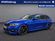 BMW 3-serie - Touring 330i High Executive / Pano / Navigatie / App connect