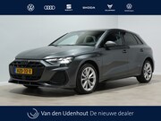 Audi A3 - Sportback 40 TFSI e PHEV S edition Camera, Navigatie, Carpla