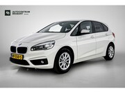 BMW 2-serie Active Tourer - 216i Executive (NAVIGATIE, PARKEERSENSOREN, LED, STUURBEDIEN