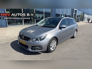 Peugeot 308 - 1.2 PureTech Blue Lease Executive