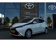 Toyota Aygo - 1.0 VVT-i x-cite Automaat 5-deurs 69pk | Keyless | Lichtmeta