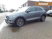 Volkswagen T-Roc - 1.5 TSI STYLE DSG / C.C. / DAB