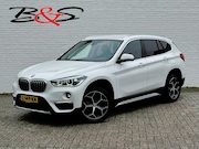 BMW X1 - SDrive20i High Executive M sport interieur Sfeer verlichting