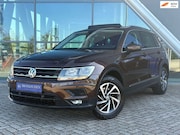 Volkswagen Tiguan - 1.4 TSI ACT Highline 150pk Automaat / Panoramadak / Stoelver