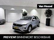 Volkswagen T-Roc - 1.0 TSI Life Trekhaak | Parkeersensoren Voor + Achter | Adap