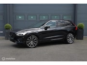 Volvo XC60 - 2.0 T8 Twin Engine AWD R-Design|HUD|Pano|Camera|Stuurverwarm