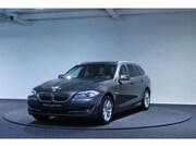 BMW 5-serie - Touring 528xi | Stoelverwarming | Parkeersensoren v/a