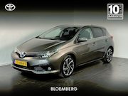 Toyota Auris - 1.8 Hybrid Dynamic | Panoramadak | Trekhaak | Navigatie |