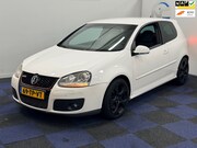 Volkswagen Golf - 2.0 TFSI GTI / MULTIEMEDIA / AUTOMAAT / DEALER ONDERHUDEN