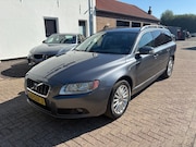 Volvo V70 - 2.5T Momentum Leder Stoelverw. Trekhaak