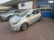 Hyundai ix20 - 1.6i Go! Stuur- en stoelverwarming , PDC Achter, Cruise, Air