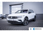 Volkswagen Tiguan - 1.5 TSI 150PK DSG UNITED | Achteruitrijcamera | Airco (autom