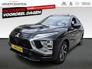 Mitsubishi Eclipse Cross - 2.4 PHEV Instyle | Achterbank in delen neerklapbaar | Blueto