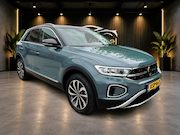 Volkswagen T-Roc - 1.0 TSI Business Led, virtual cockpit, camera, pdc
