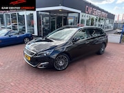 Peugeot 308 - SW 1.2 e-THP Première pano trekhaak navi airco