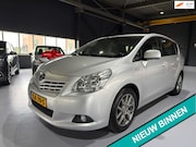 Toyota Verso - 1.8 VVT-i Aspiration 7 persoons l Carplay l Navi | Trekhaak
