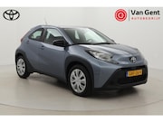 Toyota Aygo X - 1.0 VVT-i MT Play | Apple Carplay / Android Auto | Adaptive
