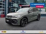 Volkswagen Tiguan - 1.5 eTSI R-LINE TREKHAAK/LEDER/PANO-DAK/CAMERA/ELEK-KLEP/ACC
