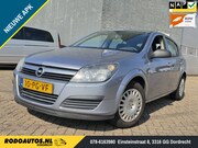 Opel Astra - 1.6 Essentia 5-Drs LPG ✅