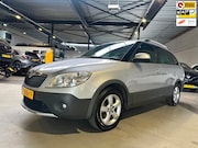 Skoda Fabia - 1.2 TSI Scout/Dealer onderhouden/Apk nieuw bij aflevering