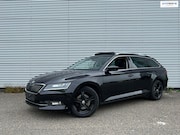 Skoda Superb - Combi 2.0 TDI Style Business / ACC / Navi / Led / BTW / Voll