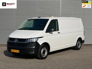 Volkswagen Transporter - 2.0 TDI L2H1 AUT Airco/ Navi/ Cruise/ Trekhaak/ PDC