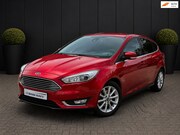 Ford Focus - 1.0 TITANIUM AUTOMAAT NAVI NIEUWE DISTRIBUTIERIEM CAMERA