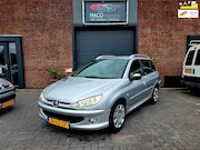 Peugeot 206 - 1.4-16V Air-line 3